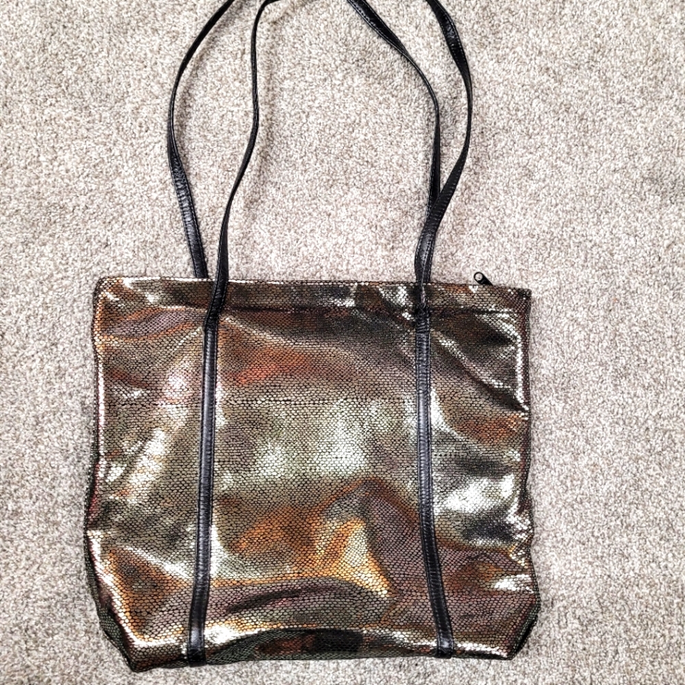 Karmida Crazy Lady Irridescent Silver Tote with Top Zipper And Interior Pocket